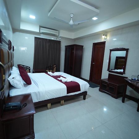 Mazus Urban Express Hotel Mysore Exterior foto